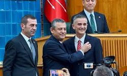 Sakarya milletvekili Ümit Dikbayır CHP'ye katıldı
