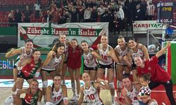 Karşıyaka voleybolda hesap kesti