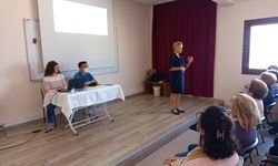 Konak’ın İleri Yaş Merkezi’nde beyin sağlığı semineri yoğun ilgi gördü
