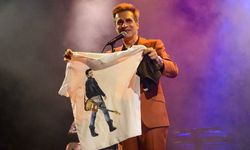 Teoman'ın çocuğu Zeyno kaç yaşında? Teoman kimdir, aslen nerelidir? Teoman anlamı ne demek? Teoman kaç dil biliyor?