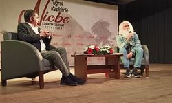 “Unutmak” Bornova’da prömiyer yaptı