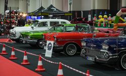 İzmir’de Motorlu Araçlar Fuarı kapılarını açtı