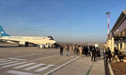 Afganistan uyruklu 300 düzensiz göçmen ülkelerine gönderildi