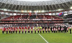 Antalyaspor - Beşiktaş maçı: Tarih, saat, hakemler, form durumu ve muhtemel 11'ler