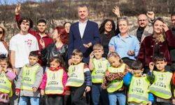 Buca’nın çocukları doğayı yeniden yeşertiyor