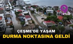 Tatil cenneti Çeşme sulara teslim: Sokaklar nehre döndü, araçlar mahsur kaldı