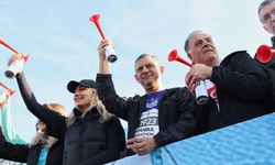 47. İstanbul Maratonu coşkusu: Startı Özgür Özel verdi, İmamoğlu’nun mesajı okundu