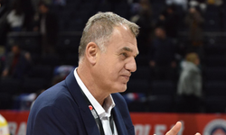 Karşıyaka’da ayrılık rüzgârı