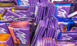 Milka çikolataları için toplatma kararı: Plastik parça riski tespit edildi
