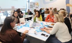 İzmir’de kadınlar şiddete karşı yürüyecek: Kent genelinde farkındalık etkinlikleri sürüyor