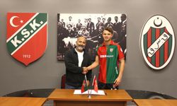 Karşıyaka’da genç kaleci Sadri Ege profesyonel oldu