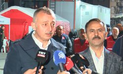 Gebze'de yıkılan binanın yakınındaki binalar tahliye edildi