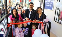 Karabağlar’da söz çocuklarda: Esendere Oyun Akademisi açıldı