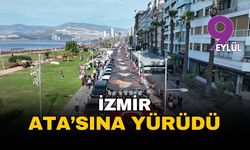 İzmir, Ata'sına yürüdü: Kordon'da 350 metrelik dev posterle anlamlı anma
