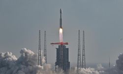 Çin, alçak yörüngeye yeni internet uydu grubunu başarıyla gönderdi