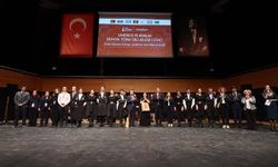 Dünya Türk Dili Ailesi Günü İzmir’de ilk kez kutlandı