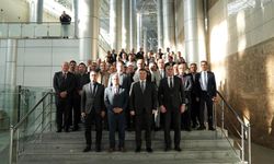 İzmir ulaşımında saha hakimiyeti artıyor: ESHOT’tan hizmet kalitesini yükseltecek kritik zirve