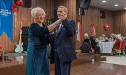 Huzurevinde yeni yıl coşkusu