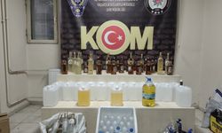 İzmir'de sahte içki çetesine yılbaşı baskını: 3 kişi demir parmaklıklar ardında