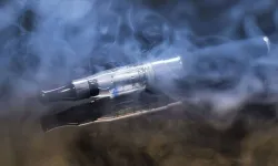 Elektronik sigara kalp krizi riskini ciddi biçimde artırıyor