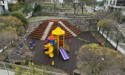 Buca’da sosyal yaşam alanlarına modern dokunuş: Merdivenli Park baştan aşağı yenilendi