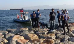 İzmir'de acı olay: Denizde erkek cesedi bulundu