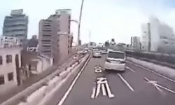 7.6 ile sallandılar ama yıkılmadılar! O görüntüler gündem oldu