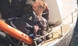 Feribottan atlayan kişi kurtarıldı