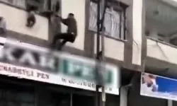 Demir korkuluklarda asılı kalan çocuk kurtarıldı