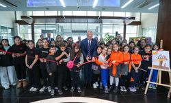 Gaziemirli çocuklar “Toprak” temalı resimleriyle iklim krizine dikkat çekti