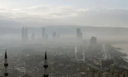 İzmir’de görüş mesafesi 50 metreye kadar düştü