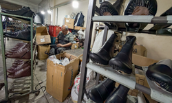 İzmir’de dede mirasını markalaştırdı: Ödemiş’ten dünyaya ayakkabı gönderiyor