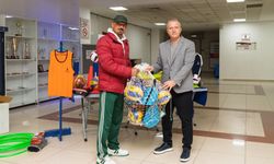 İzmir’de spor okul sıralarına taşınıyor: 1550 okula 31 milyon liralık destek