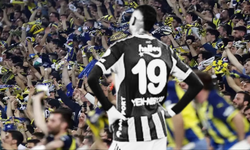 Fenerbahçe taraftarından yıldız futbolcuya olay tepki