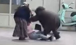 Adana iki kadın saç saça kavga etti