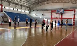 Narlıdere’de kadınlar sağlıklı yaşama aerobik ile adım atıyor