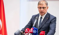 Başkan Tugay’dan Bakan Tekin’e sert yanıt