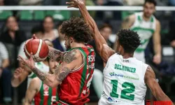 İzmir derbisinde nefesler tutuldu: Karşıyaka kader maçında Petkim’i ağırlıyor