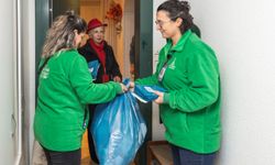 İzmir’in çöpü hazineye dönüşüyor: Evden başlayan hareket 1140 ton atığı ekonomiye kazandırdı