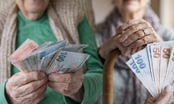 Bayram yaklaşırken emeklilerin gözü bu rakamda: 2026 ikramiyesi ne kadar olacak?