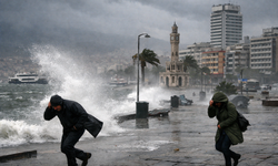İzmir için kritik hafta sonu uyarısı: Fırtına ve zehirlenme riskine karşı teyakkuz çağrısı
