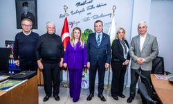 CHP İzmir Milletvekili Rahmi Aşkın Türeli'den İGC'ye ziyaret: İzmir'in basın geleneği Türkiye'ye örnek