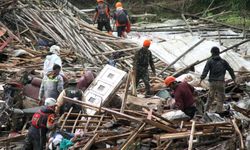 Endonezya’da toprak kayması: 10 ölü