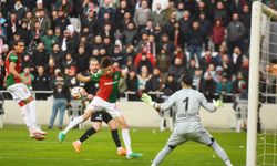 Karşıyaka Uzatmada Gelen Golle Mağlup Oldu