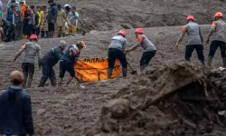 Toprak kayması faciası; Ölü sayısı artıyor