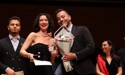 Genç solistler sahnede parladı, ödüller İzmir’de sahiplerini buldu