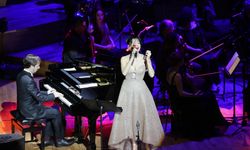 Şevval Sam’dan İzmir’de senfonik aşk gecesi