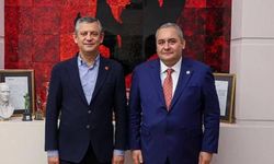 Özel'den Özarslan'ın 'küfür etti' iddiasına açıklama: Yalan atıyor, aileye hiçbir şey yok