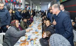 Başkan Tugay binlerce Bucalıyla ramazan sofrasında buluştu