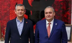 Mesut Özarslan'dan CHP Lideri Özel'e suç duyurusu